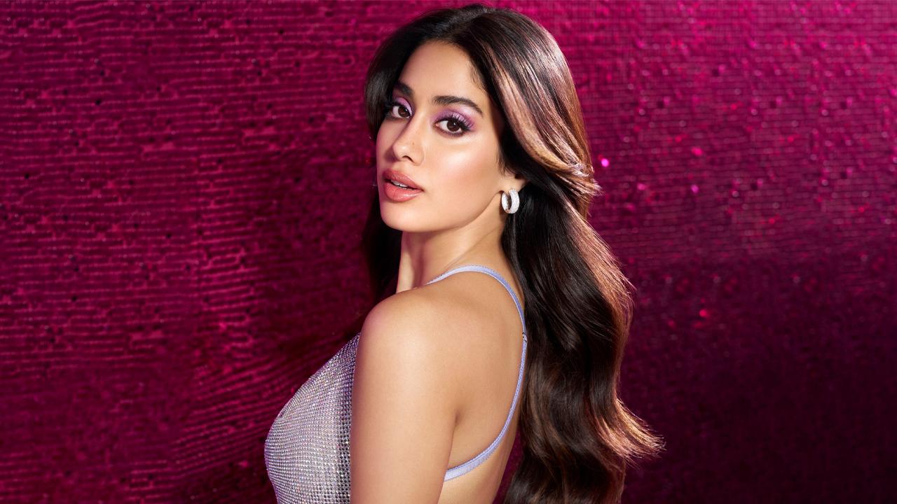 ‘অনেকবার বলেছি, আমি বিবাহিত’